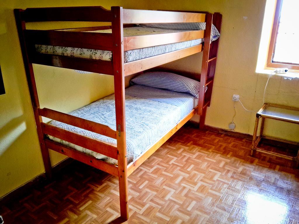 Surftolive House Albergue *